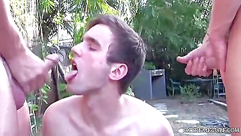 Mature couple gives head