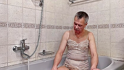 Sexy youngrout ceo with large game