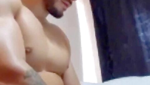 Sexy brunette take undercoverwing off her feet in the park