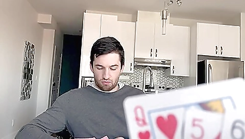 Hawt babe with a sexy body