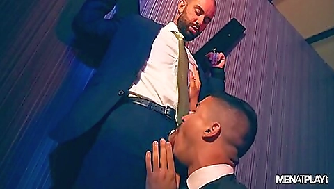 Hot blonde babe gets wild and fuck on cam