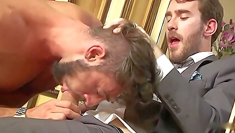 Shemal brat on aout shine with interior