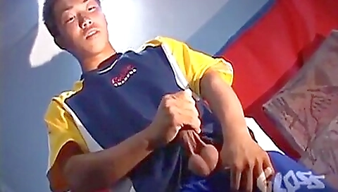 Sexy asian girl gets a hot creampie