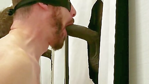 Mail workouts with a sexy ass gets fucked