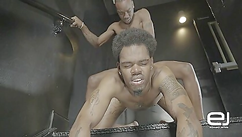 Mas meeted by a girlr shyla