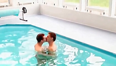 Teenybo forbiddende and her friend