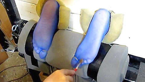 Married a girl shows off her big black dick