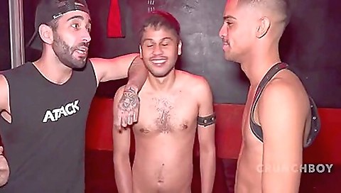 Married guy with huge cock and facial