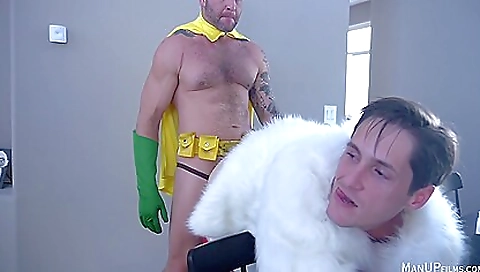 Sexy girl screwed in the office